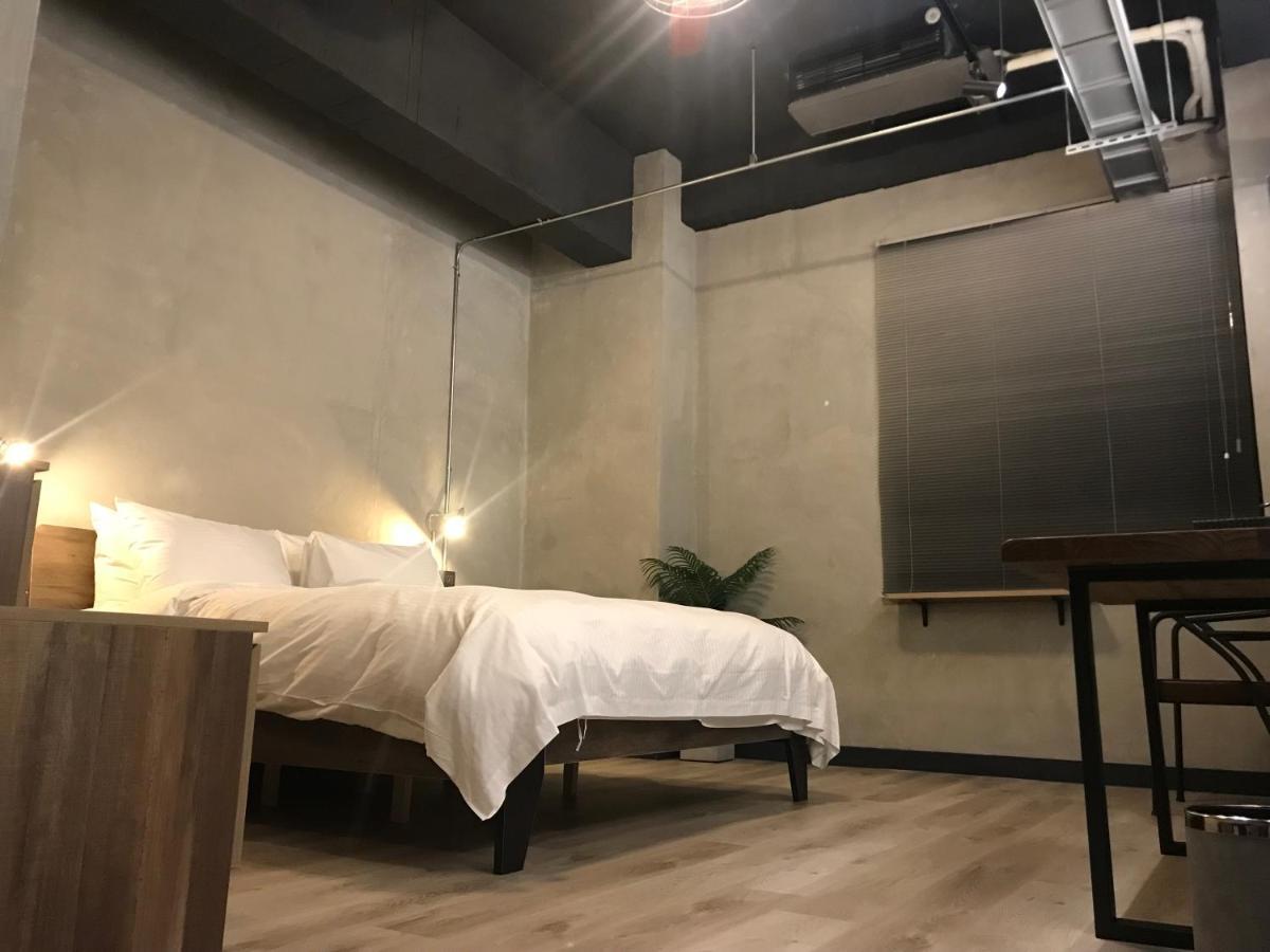The Retro Tai-Pan Hotell Tainan Eksteriør bilde