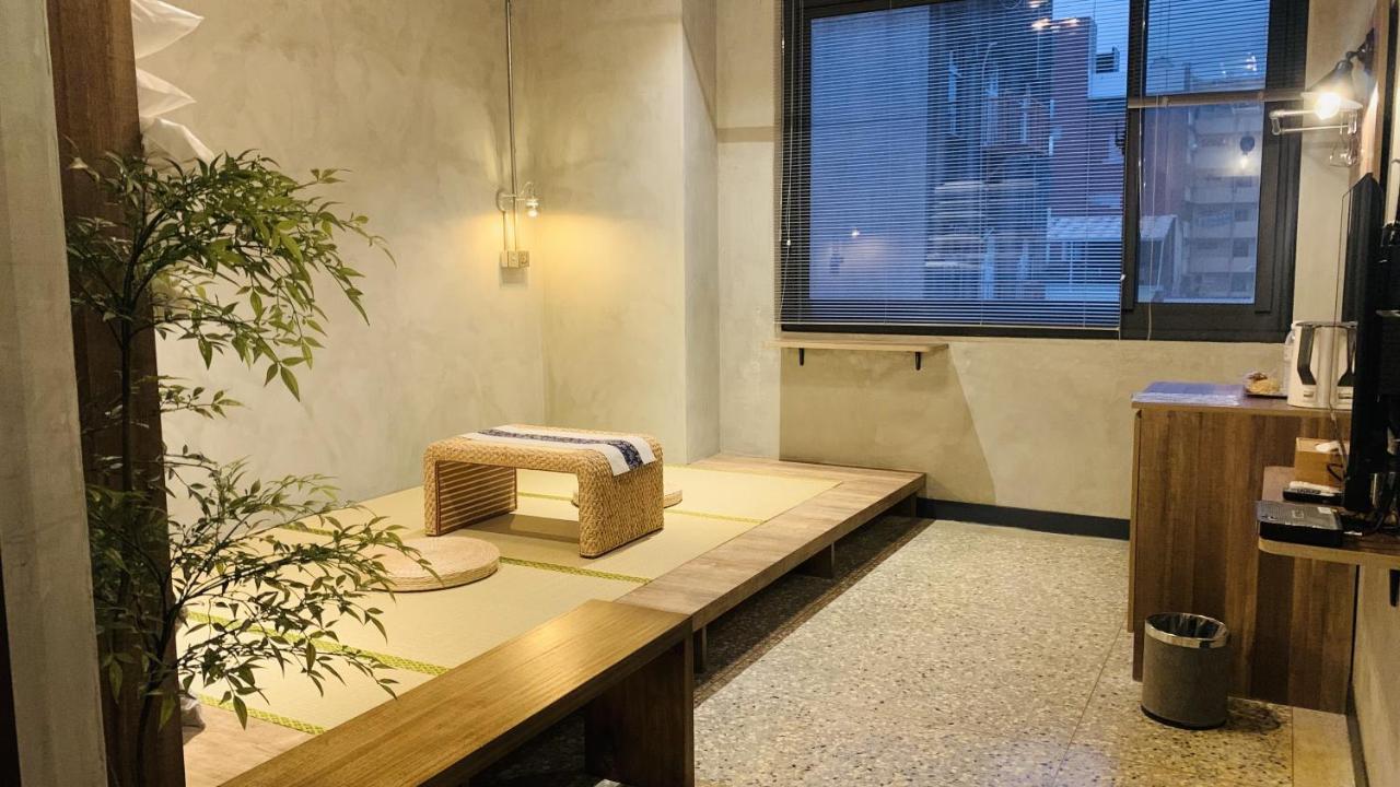 The Retro Tai-Pan Hotell Tainan Eksteriør bilde