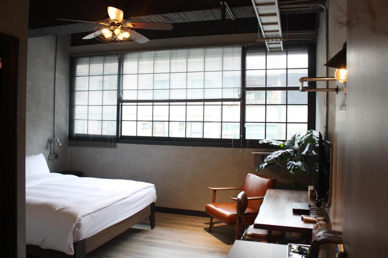 The Retro Tai-Pan Hotell Tainan Eksteriør bilde